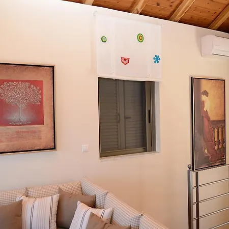 Dio Guesthouses Leonidio Room photo