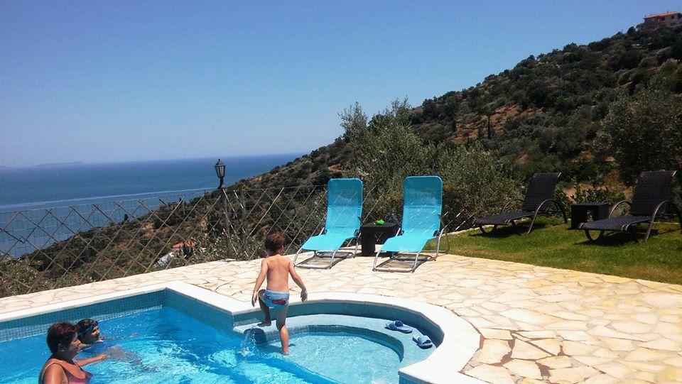 Dio Villa *