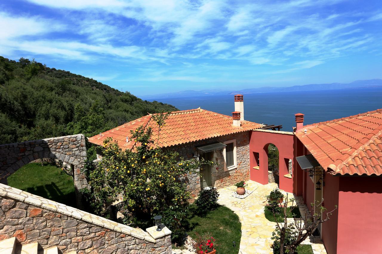 Dio Villa *