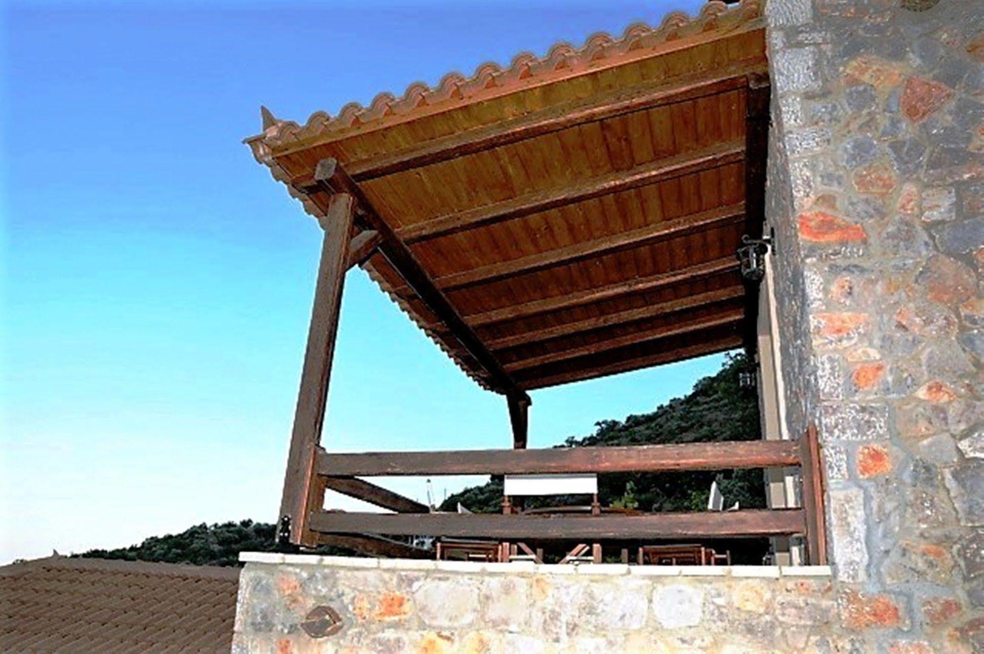 Dio Villa